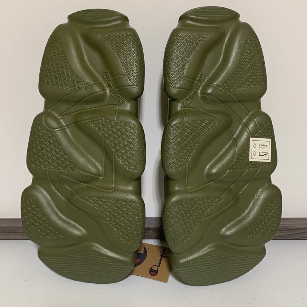 Champion Meloso Squish Men’s Slides Sandal-Size 8 Men’s/9.5 Women’s - Picture 8 of 10